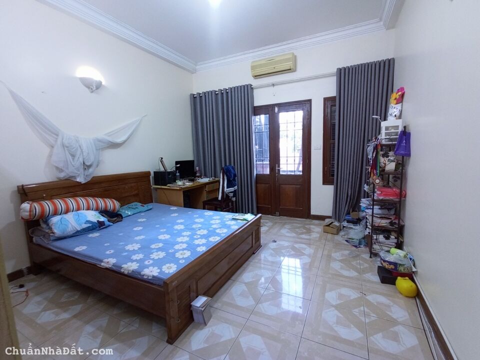 Bán nhà phố Võng Thị , Trích Sài ,Lạc Long Quân ,Hồ Tây, Cầu Giấy,ô tô tránh , ô tô vào nhà . Bán nhà phố Võng Thị , Trích Sài ,Lạc Long Quân ,Hồ Tây, Cầu Giấy,ô tô tránh , ô tô vào nhà .