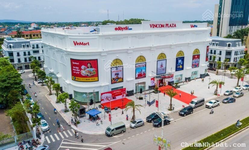 Bán căn Shophouse mặt đường QL18. LH: 0828682876