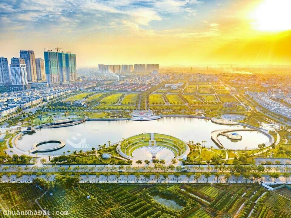 Bán Biệt Thự An Vượng Villas gần Hồ và Công Viên Thiên Văn Học ( cách 50m). LH: 0918683992 Bán Biệt Thự An Vượng Villas gần Hồ và Công Viên Thiên Văn Học ( cách 50m). LH: 0918683992