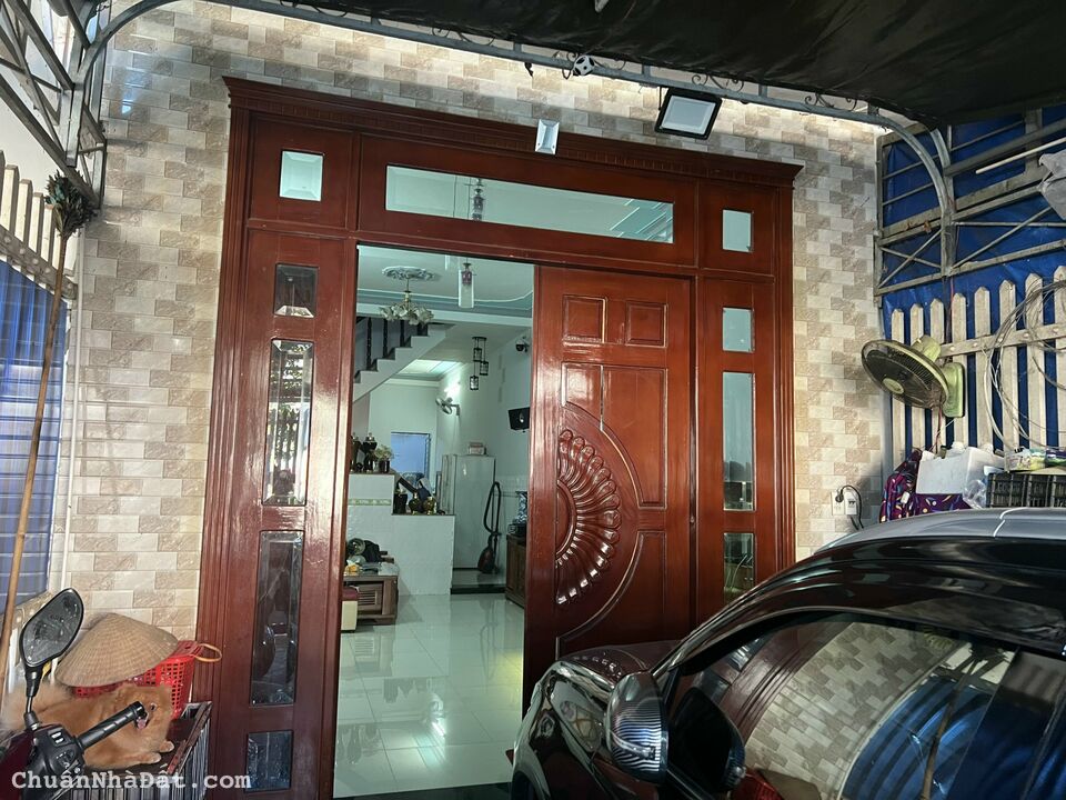 BÁN NHÀ ĐƯỜNG CHÍNH ĐỐI DIỆN CỔNG TRƯỜNG QUỐC TẾ VIỆT MỸ KHU DÂN CƯ THIÊN LỘC, PHÚ THỨ, CÁI RĂNG. 