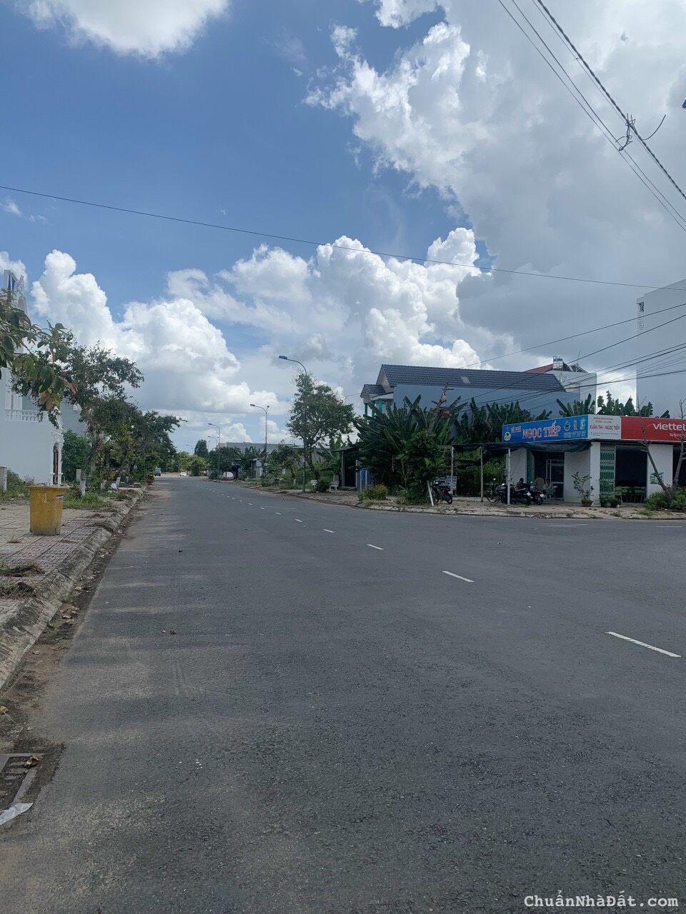 Bán nền đẹp không vướng nằm trên trục thông ra quốc lộ 1A cái răng, cần thơ