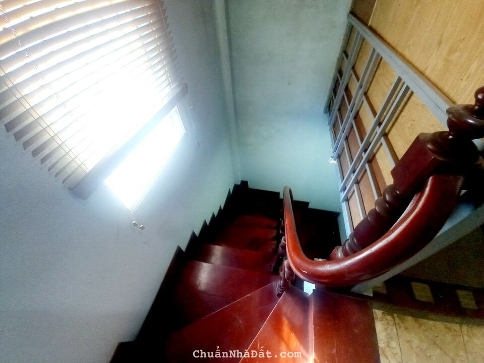 Cực hiếm nhà 5 tầng vạn phúc hà đông 2,xx tỷ nhỏ .