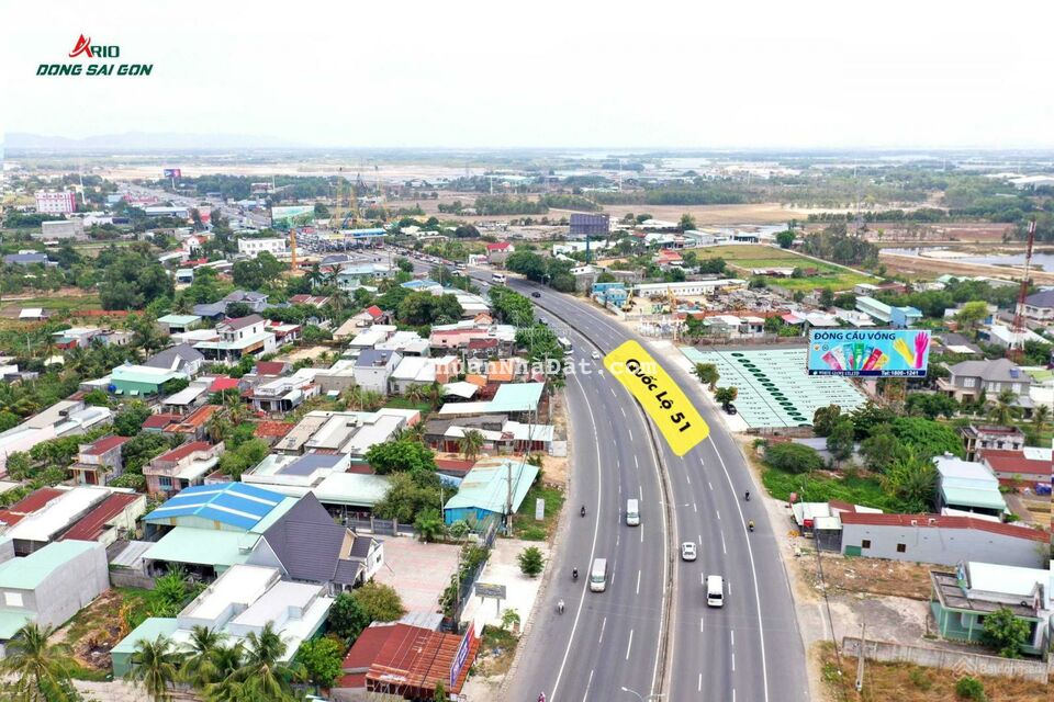 BÁN ĐẤT MẶT TIỀN QL 51 GẦN TRẠM THU PHÍ SỐ 3 ,XÃ TÂN HẢI , TX PHÚ MỸ . DT 188M2 