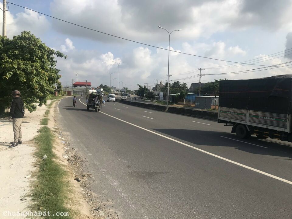 Đất nền mặt tiền quoc62 lộ 51 . xã tân hải , gần trạm thu phí số 3 . phú mỹ bà rịa vũng tàu