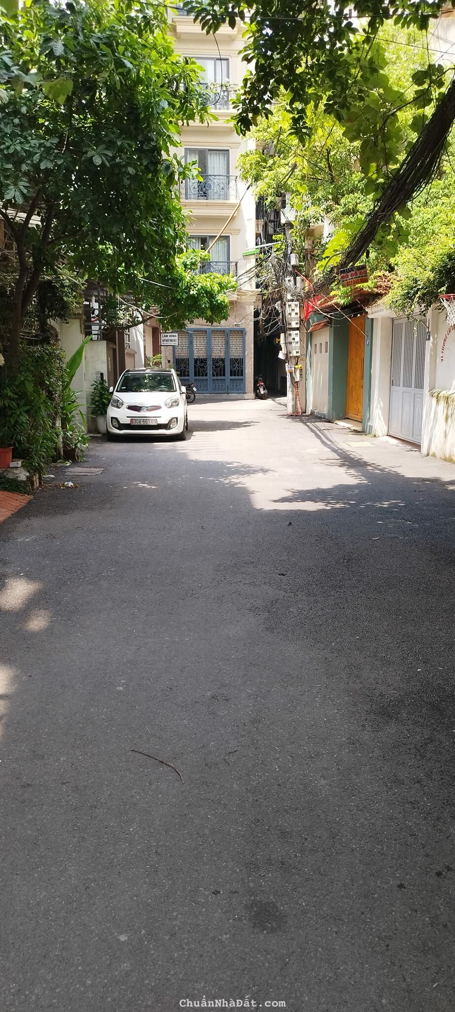 NGHI TÀM - LÔ GÓC, PHÂN LÔ, Ô TÔ TRÁNH, MT RỘNG, 3 THOÁNG 40M2 X 4T, MT 5.5M. 8.2 Tỷ.