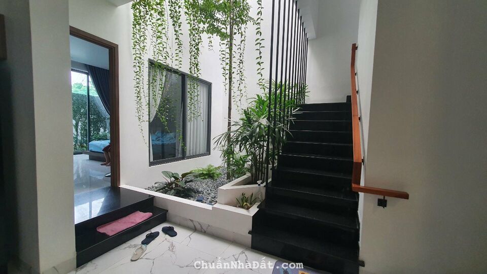 Cần bán nhanh Biệt thự siêu đẹp khu Nam Việt Á Cần bán nhanh Biệt thự siêu đẹp khu Nam Việt Á