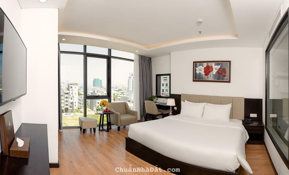 Cho thuê khách sạn tiêu chuẩn 3 sao mặt tiền khu An Thượng, sát biển Mỹ Khê, Mỹ An, Ngũ Hành Sơn, Đ