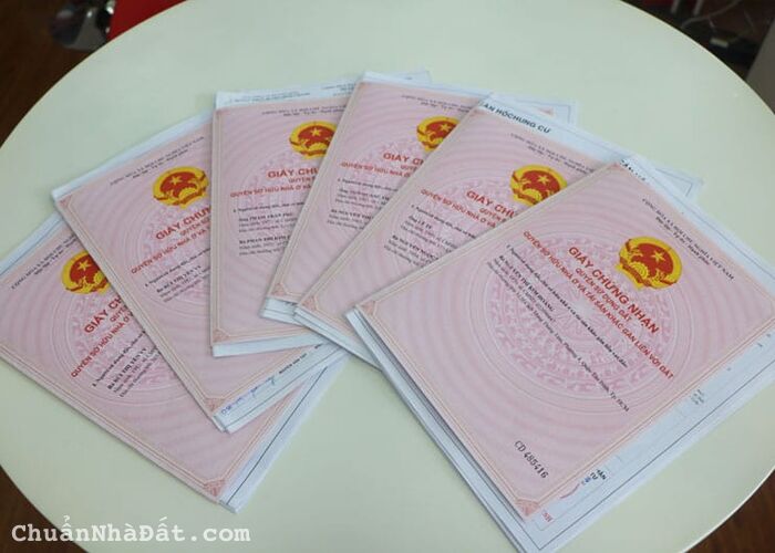 Bán đất có sổ đỏ trung tâm TX SaPa, kinh doanh tốt, LH : 0848.626.622