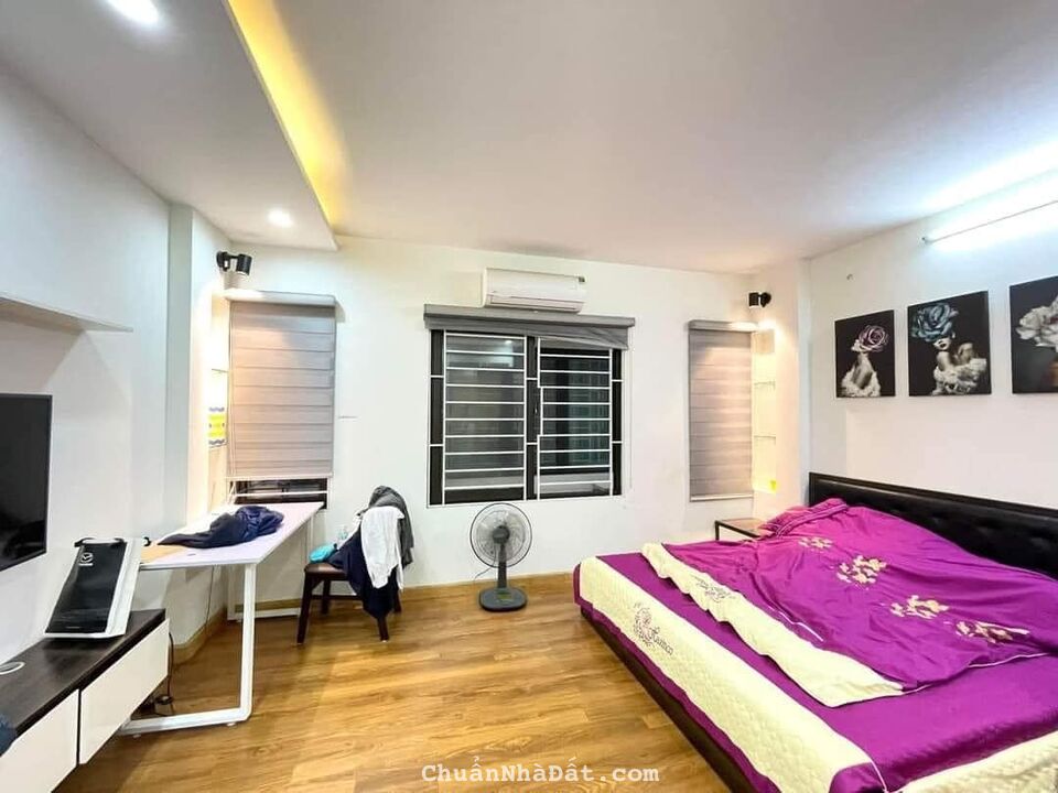 Bán căn hộ 3 ngủ Vườn Xuân- 71 Nguyễn Chí Thanh, 110m2, 4.2x tỷ. 0355902148