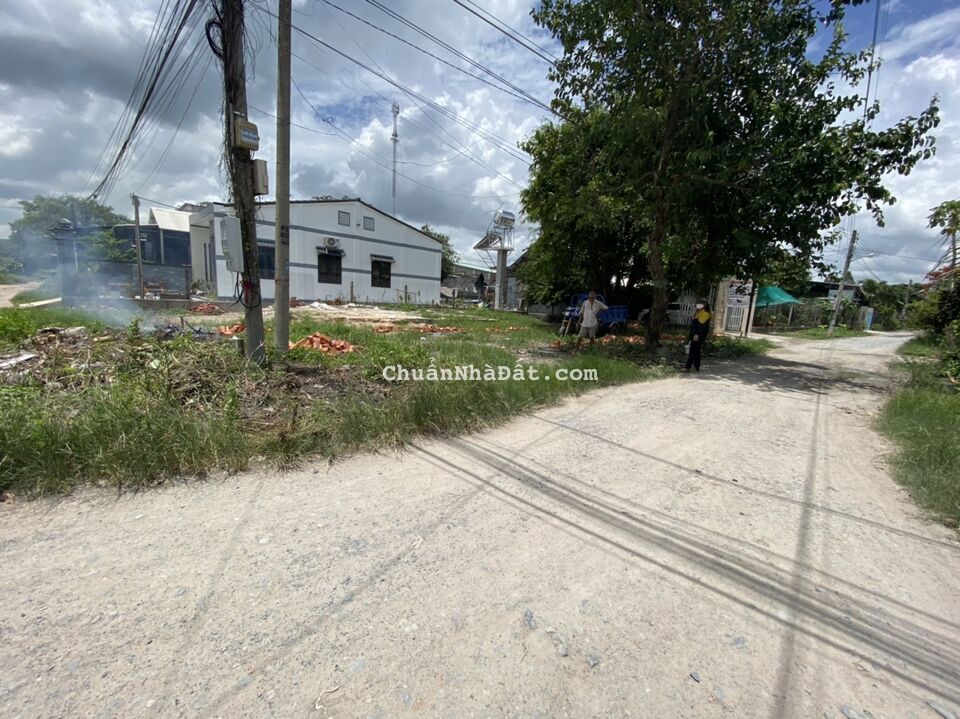 Bán nhanh lô đất 2MT Nguyễn Lương Bằng, Hoà Thành, Tây Ninh