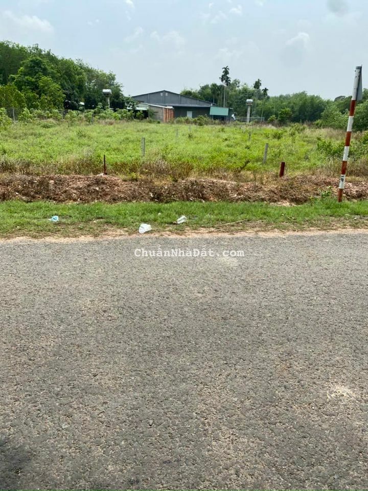 Bán gấp lô đất MT đường 14C 150m2 Full Thổ cư, xã Long Giang, Bến Cầu