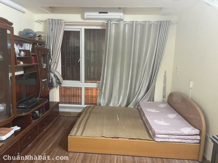 Bán nhà ,Phố Chùa Hà ,diện tích 44m x4 tầng ,mặt tiền,3.6m ,giá nhỉnh 5 tỷ