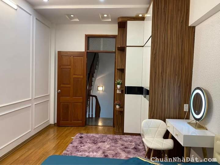 Bán nhà ,Doãn Kế Thiện ,diện tích 35m x5 tầng,giá 4 tỷ