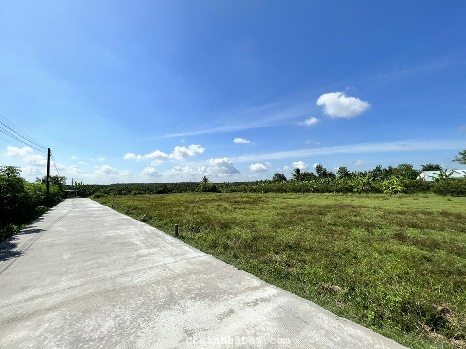 Đất vườn đường Bê tông, cách nhựa 500m giá ổn