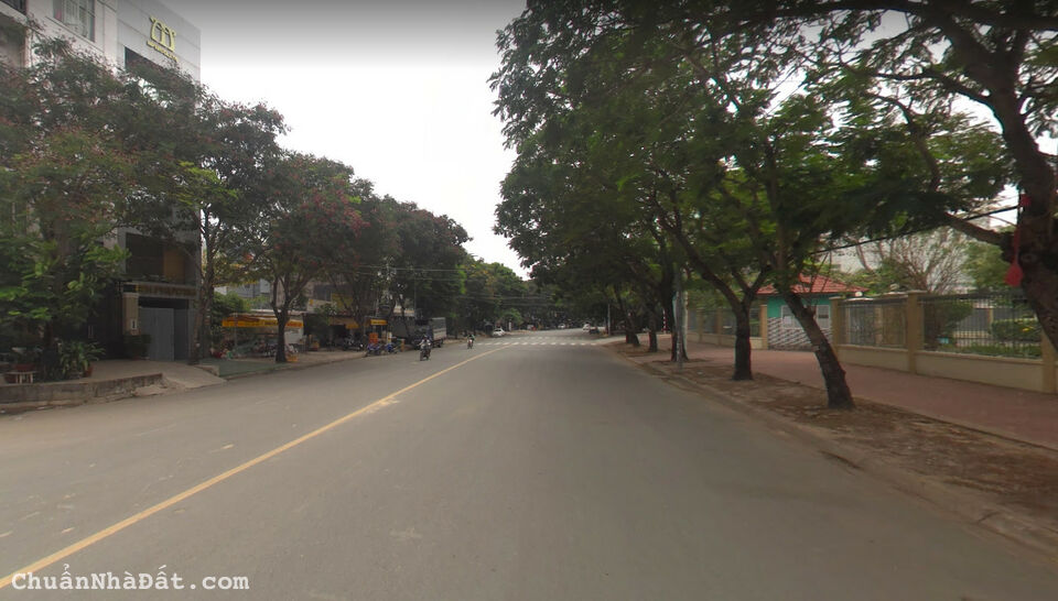 Sở hữu ngay đất nền trong KDC Bình Lợi, Bình Thạnh ngay cầu Bình Triệu. Giá 2.3tỷ/90m2, sổ riêng