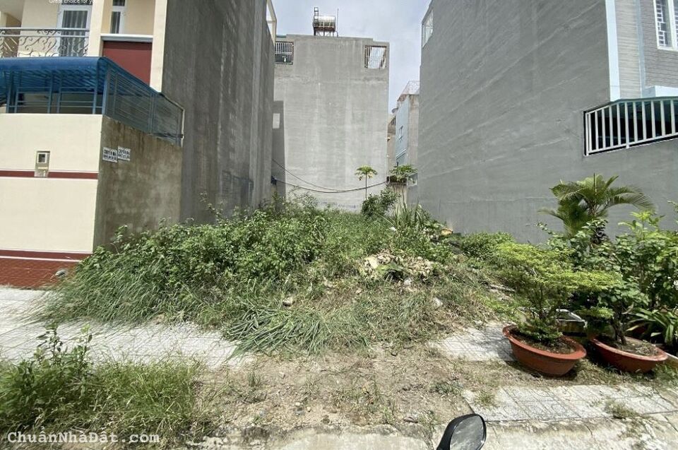 Cần sang nhượng gấp đất mặt tiền đường Nguyễn Cơ Thạch, Quận 2, gần ga Metro giá 2,6 tỷ