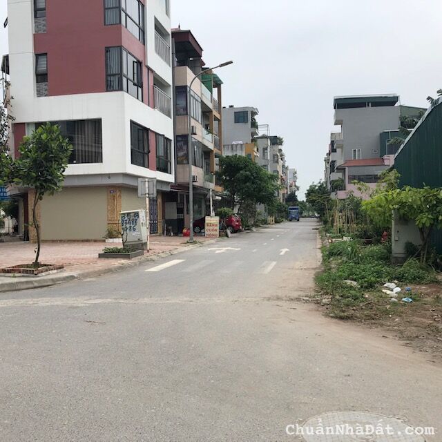 Đất đẹp giá rẻ khu đấu giá X1 Mai Hiên Mai Lâm Đông Anh DT 75m2 . Gía 71 triệu / m2 