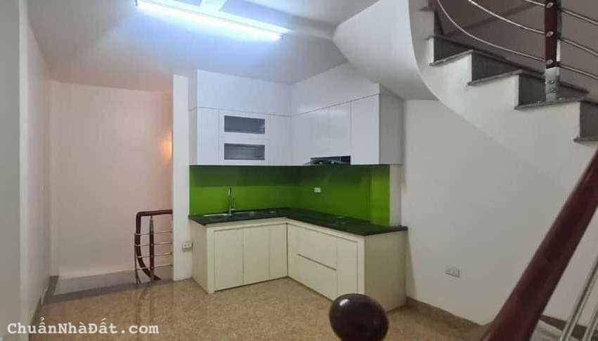 NHỉnh 3 tỷ có nhà xây mới, kd đỉnh, mặt ngõ Mậu Lương, gần chợ 36m2x4T. LH 0989.62.6116