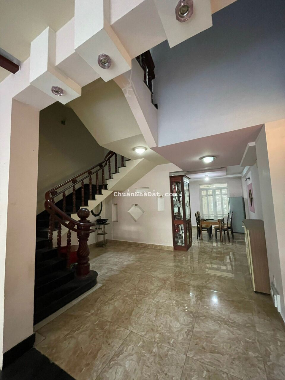 Cho thuê nhà mặt tiền đường Phạm Thế Hiển, phường 7, quận 8, 100m2, 32tr/th