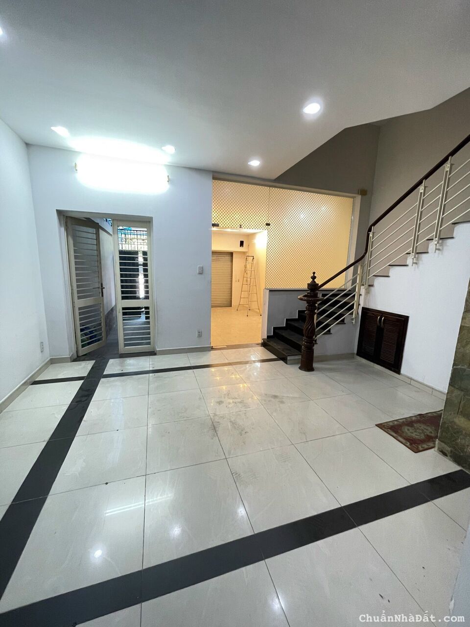 Cho thuê nhà mặt tiền Tạ Quang Bửu, P5, Quận 8, 120m2, Trệt 2L, 35tr/tháng