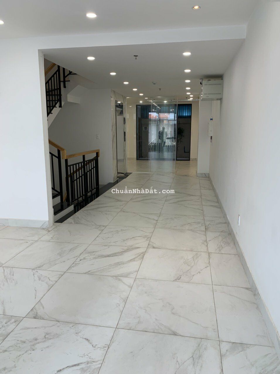 Cho thuê nhà KDC Đại Phúc, đường Phạm Hùng nối dài, 110m2, 22tr/tháng, 3L6PN