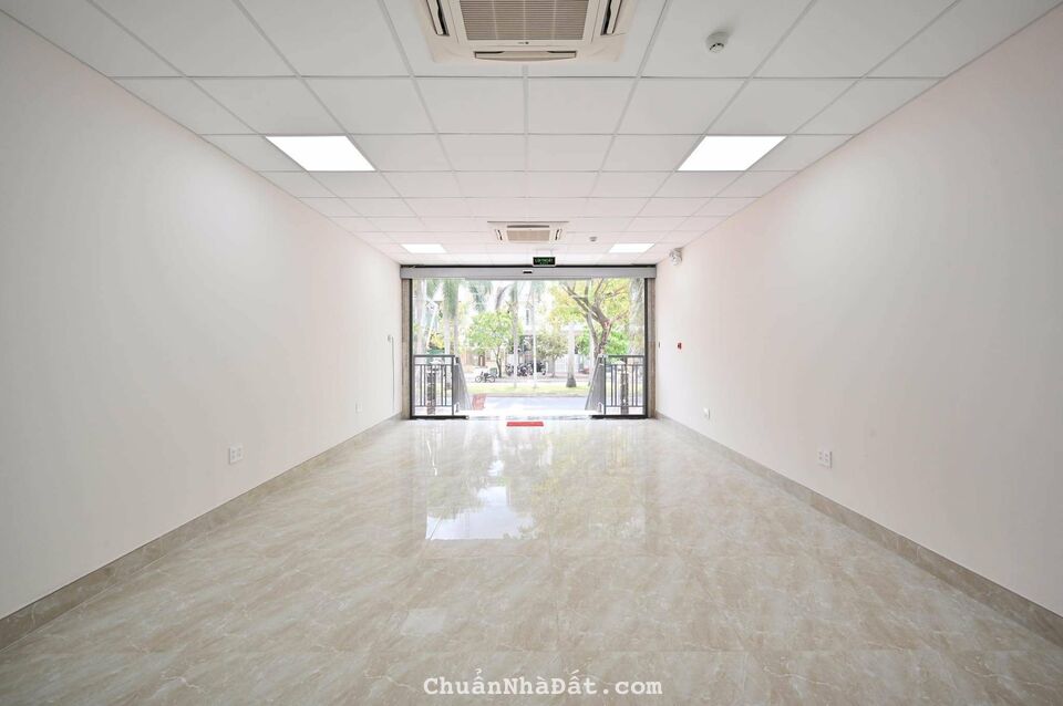 Cho thuê văn phòng khu dân cư Him Lam, P.Tân Hưng, Quận 7, 100m2, 15tr/tháng, Lầu 1