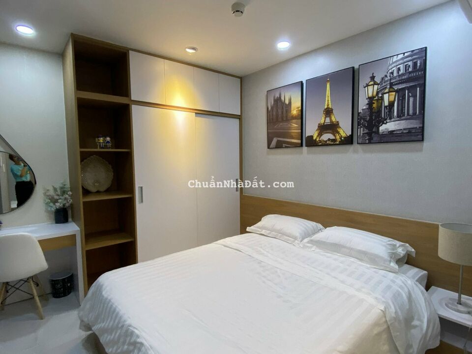 Cần cho thuê chung cư Saigon Asiana, Q6, 3PN, 2WC, DT 80m2 giá: 11 triệu/tháng. LH: 0932655138Đã s Cần cho thuê chung cư Saigon Asiana, Q6, 3PN, 2WC, DT 80m2 giá: 11 triệu/tháng. LH: 0932655138Đã s