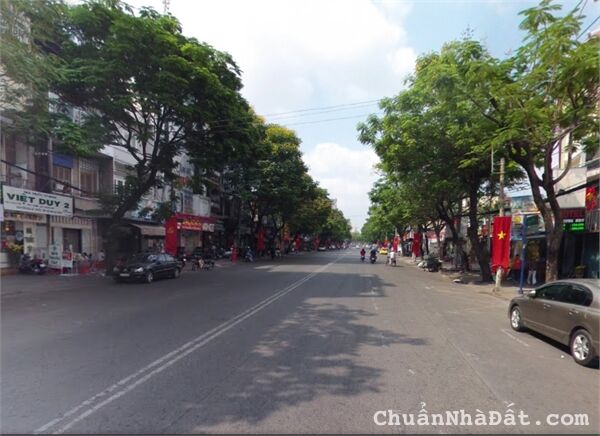 Chính chủ cần bán gấp nhà đường Hoàng Hoa Thám, P.7, Q.Bình Thạnh, DT: 8.5*20m, Giá: 22.8 tỷ TL