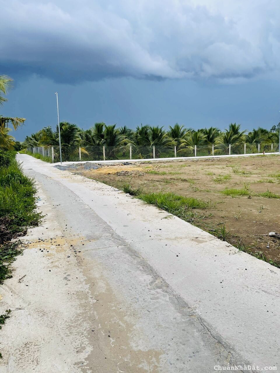 BÁN ĐẤT 2 MẶT TIỀN 730M2 GIÁ 950 TRIỆU LH: 0904 758 617