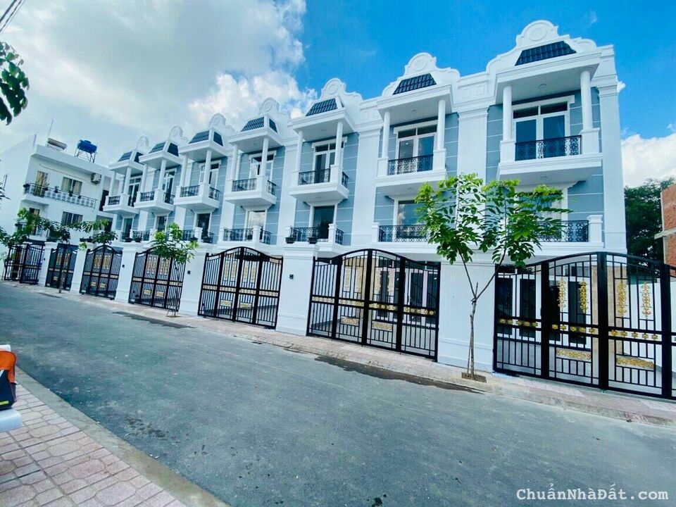 BÁN NHÀ 1 TRỆT + LỬNG + 1 LẦU NHẬN NHÀ VÀO Ở NGAY