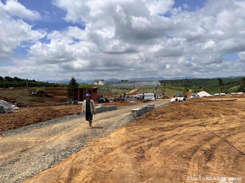 Hàng hiếm, chỉ 560tr sở hữu ngay nền thổ Bảo Lộc DT 100m2. LH em Nhiên 0708 503 554 Hàng hiếm, chỉ 560tr sở hữu ngay nền thổ Bảo Lộc DT 100m2. LH em Nhiên 0708 503 554