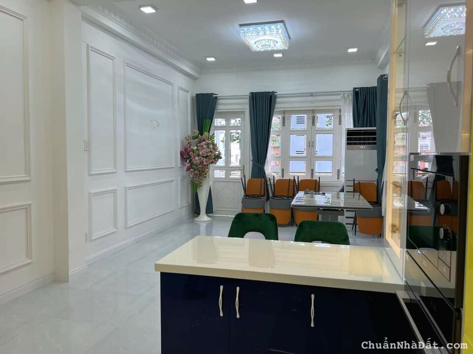 Trả nợ Gấp bán Ngô Gia Tự, Q.10, 5 tầng , giá Rẻ