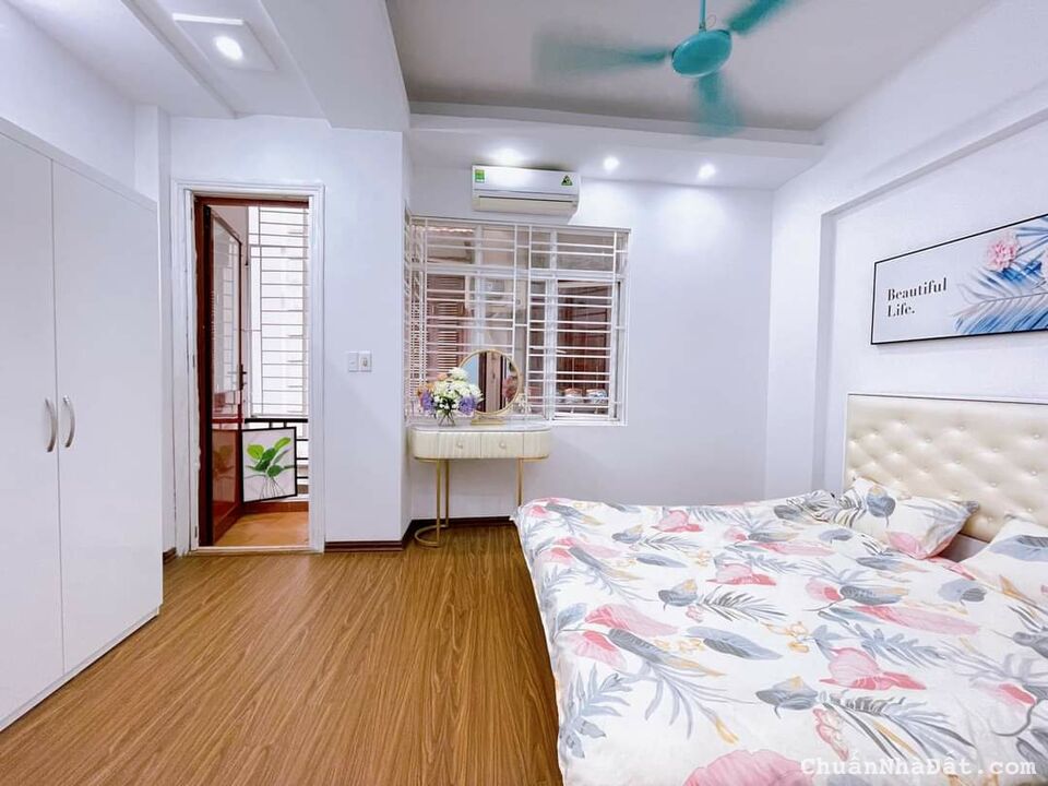 CẦN BÁN CĂN HỘ CHUNG CƯ 126 M2 Dream Town