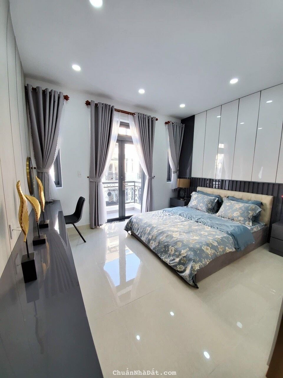 BÁN CĂN 2 MT ĐƯỜNG NGUYỄN TRIỆU LUẬT,P. TÂN TẠO, Q. TÂN PHÚ