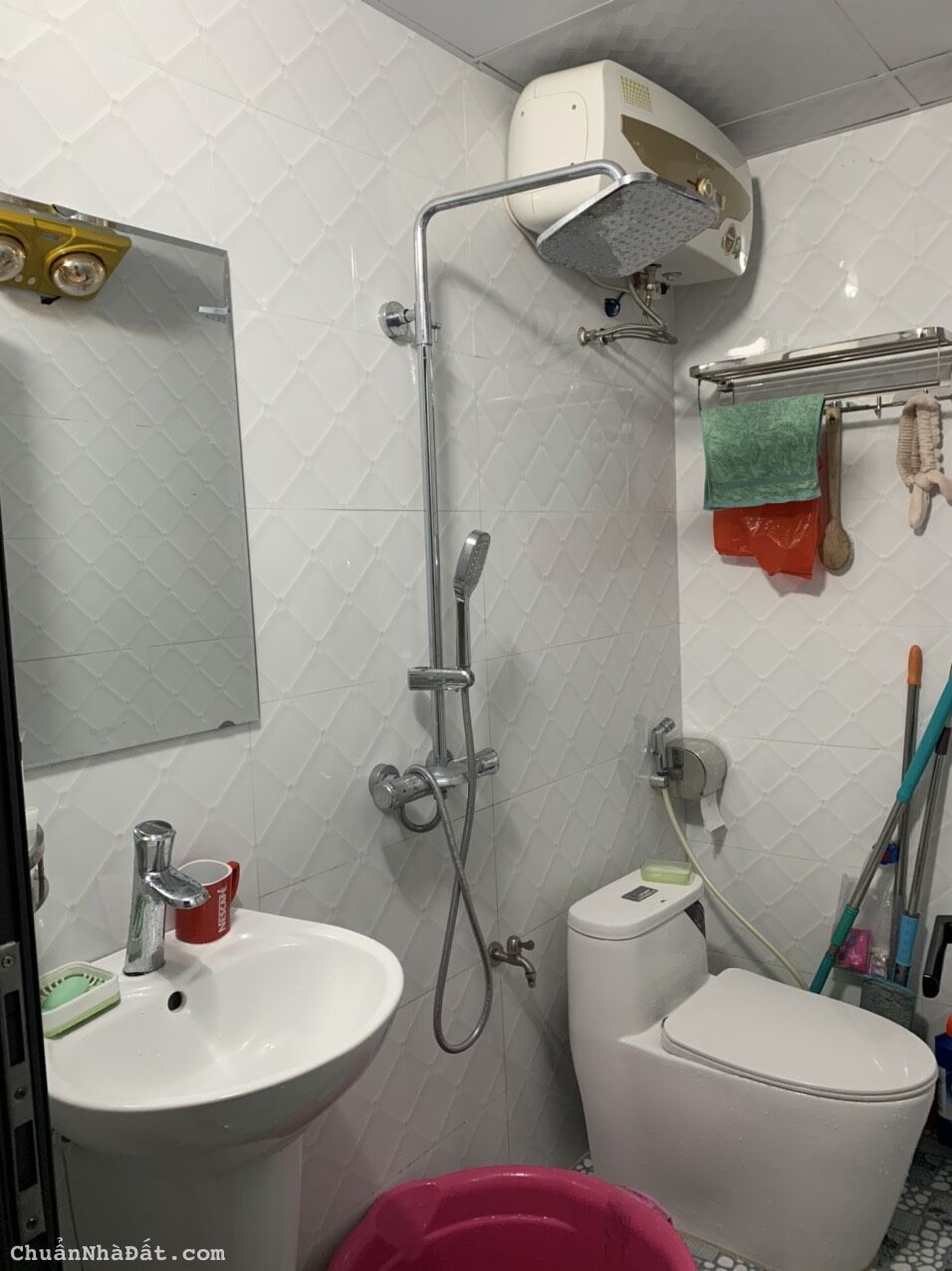 Chính chủ nhờ e chốt căn nhà mặt đường Hùng Vương Sở Dầu Hồng Bàng