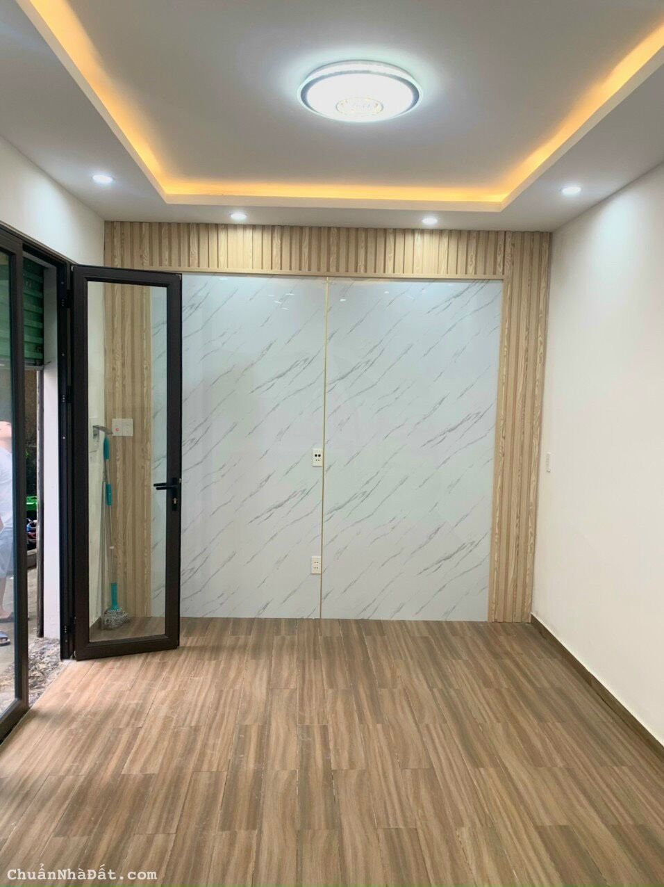 Chính chủ nhờ e chốt căn nhà ngõ 239 Lê Lợi