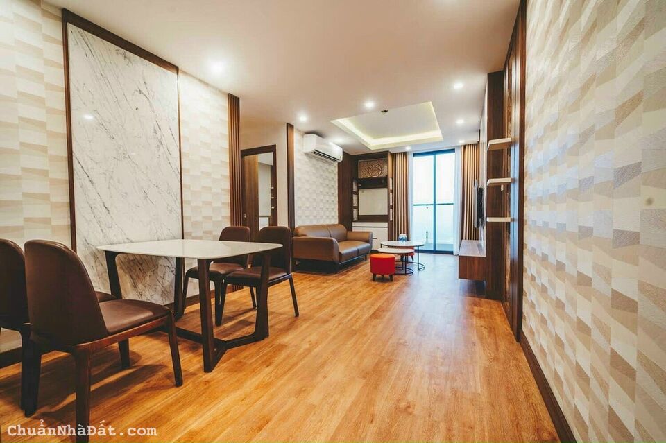 Bán căn hộ ngoại giao 2pn và 3PN DT 66m2 - 129m2 tầng đẹp chung cư The Golden Palm