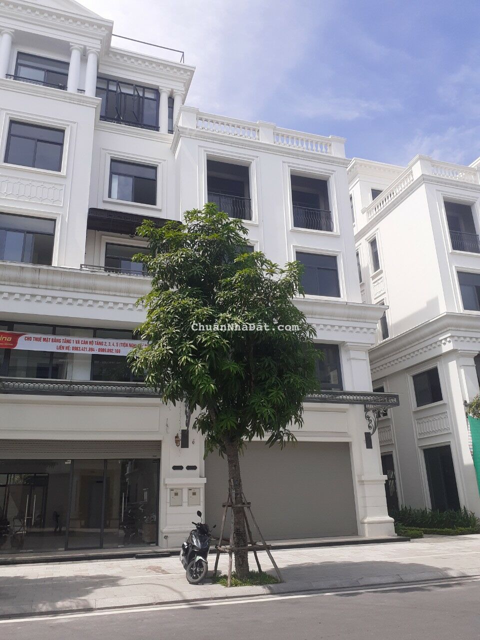 Shophouse 105m xẻ khe Trục Hải Đăng Vinhome Cầu Rào 2 giá cực tốt: 0983 82 69 28 Shophouse 105m xẻ khe Trục Hải Đăng Vinhome Cầu Rào 2 giá cực tốt: 0983 82 69 28