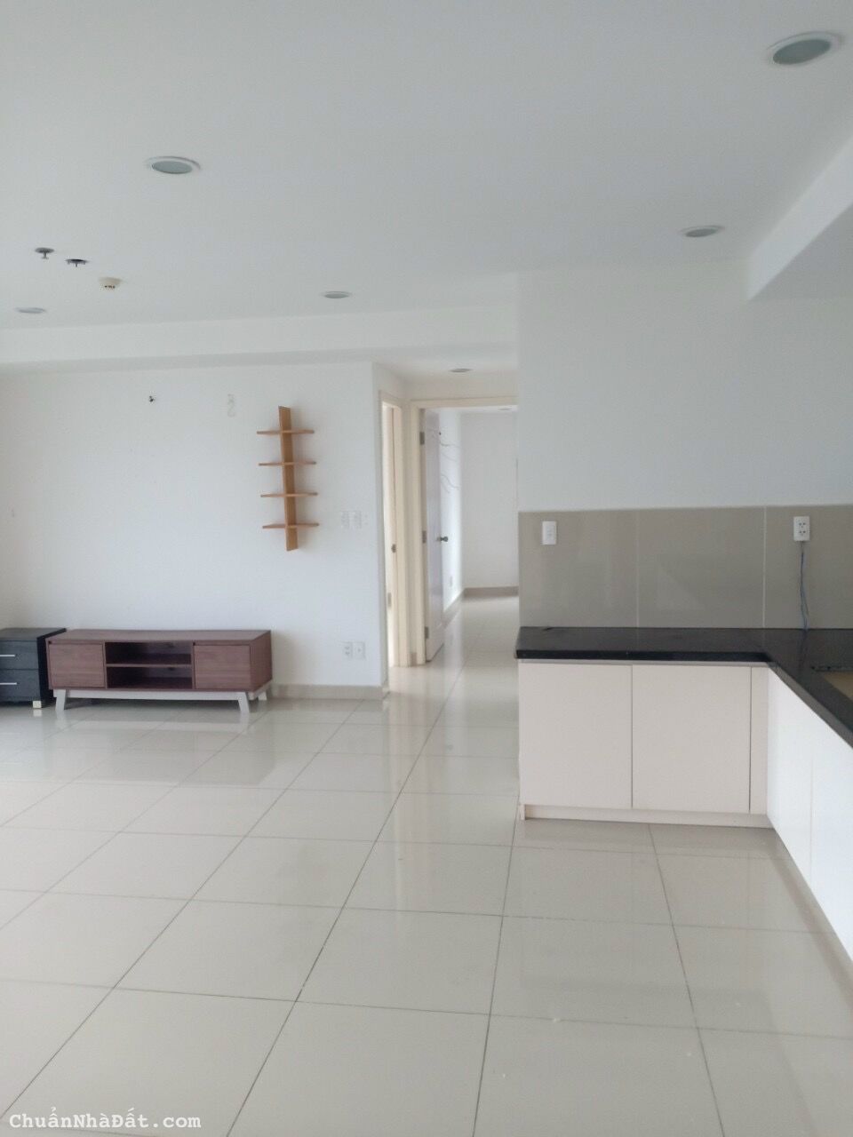 Bán căn hộ chung cư Conic Skyway 