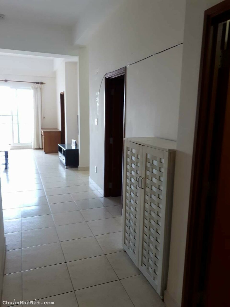 Cho thuê căn hộ đầy đủ nội thất 