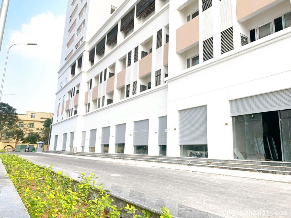 Không thể tin nổi , căn hộ 3PN- 85m2 chiết khấu tới 15% . Giá chỉ còn 2 tỷ, HTLS 0%. Nhận nhà ngay