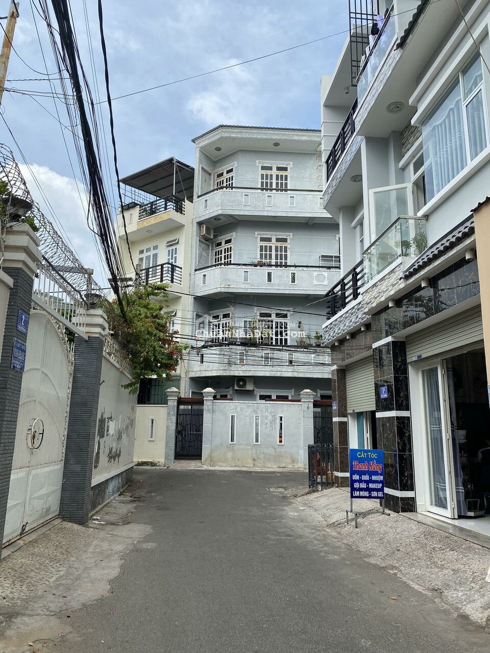 Bán nhà 1 trệt 2 lầu, diện tích 50m2, giá 5tỷ8, căn góc 2 mặt tiền đường Tú Xương