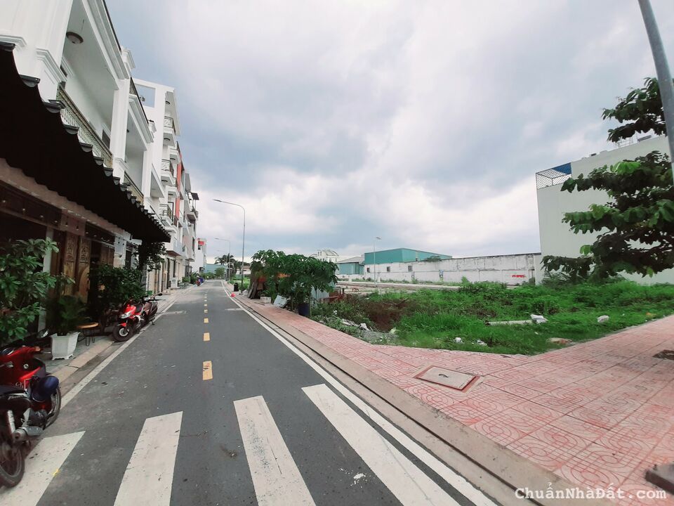 Bán nền đất liền kề 5mx10m, liền kề AEON Mall Bình Tân