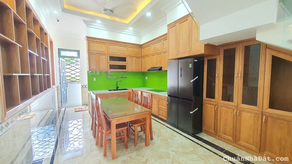 Bán nhà ĐẸP 1T3L mới hoàn công Phú Hồng Thịnh 10 72m2(4x18) thổ cư 100% gần Big C