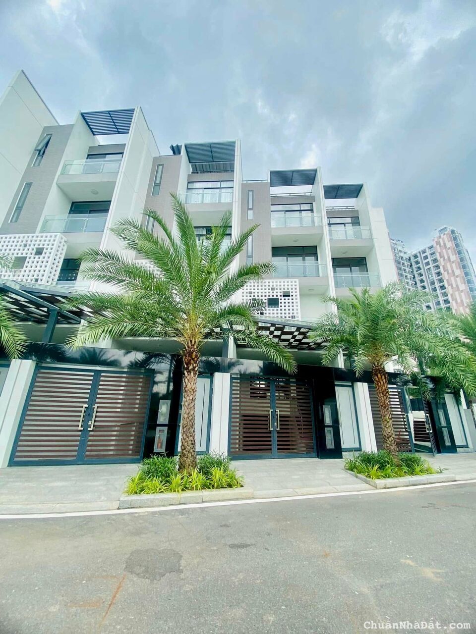 Mua nhà phố Precia Riverside khu compound cao cấp căn góc view sông