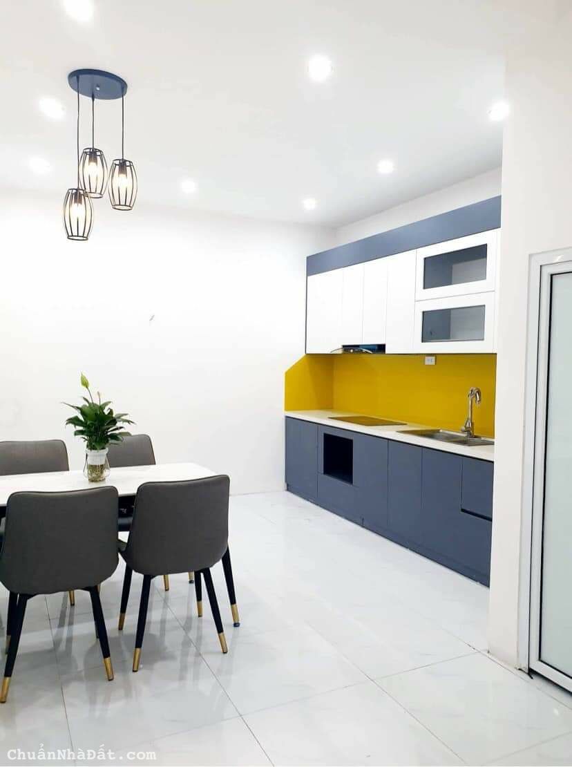 Bán nhà Trương Định, Hoàng Mai 46m 4T MT4m Giá 5.2 tỷ, Nhà đẹp, Sát Phố, thiết kế hiện đại