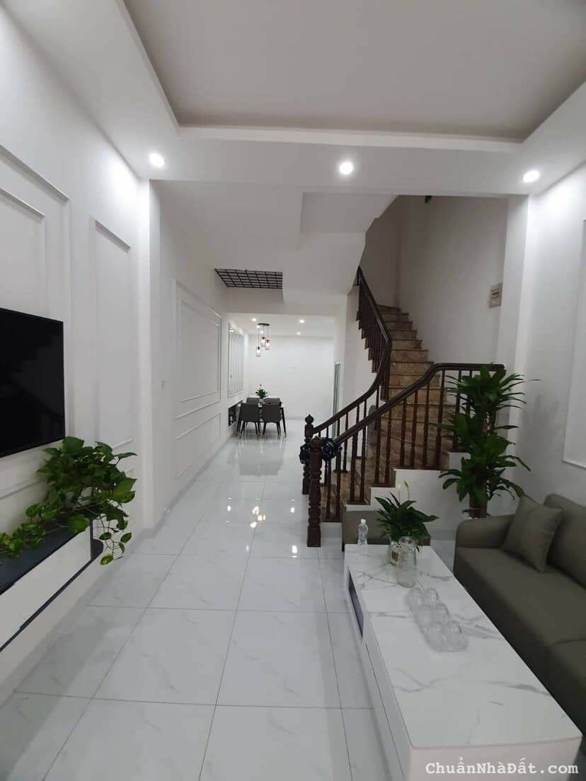 Bán nhà Trương Định, Hoàng Mai 46m 4T MT4m Giá 5.2 tỷ, Nhà đẹp, Sát Phố, thiết kế hiện đại