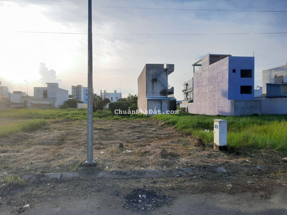 TIN SỐT DẺO : ĐẤT VÀNG TRAO TAY NHẬN NGAY KHUYẾN MÃI