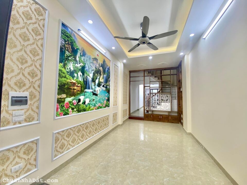 Cho thuê nhà ĐỖ QUANG, 45M2X4T, NHÀ MỚI ĐẸP, OTO VÀO NHÀ , giá 25tr/thg Cho thuê nhà ĐỖ QUANG, 45M2X4T, NHÀ MỚI ĐẸP, OTO VÀO NHÀ , giá 25tr/thg