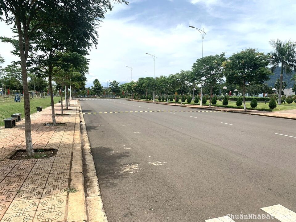 Đúng 2 lô cuối 6×17 ,6×18 đất ODT thị xã Phước Long ,SHR giá đầu tư